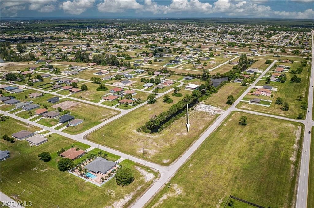 Property Photo: 1208 NW 16th Place FL 33993