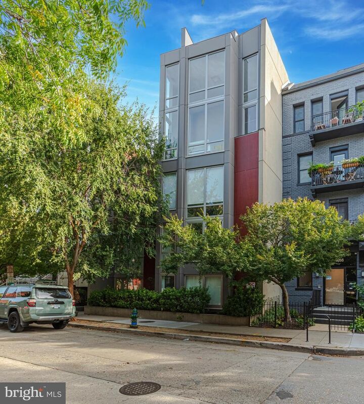 1466 Harvard Street NW Th2  Washington DC 20009 photo