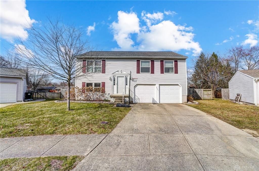 Property Photo: 2451 Chaffman Court OH 45342