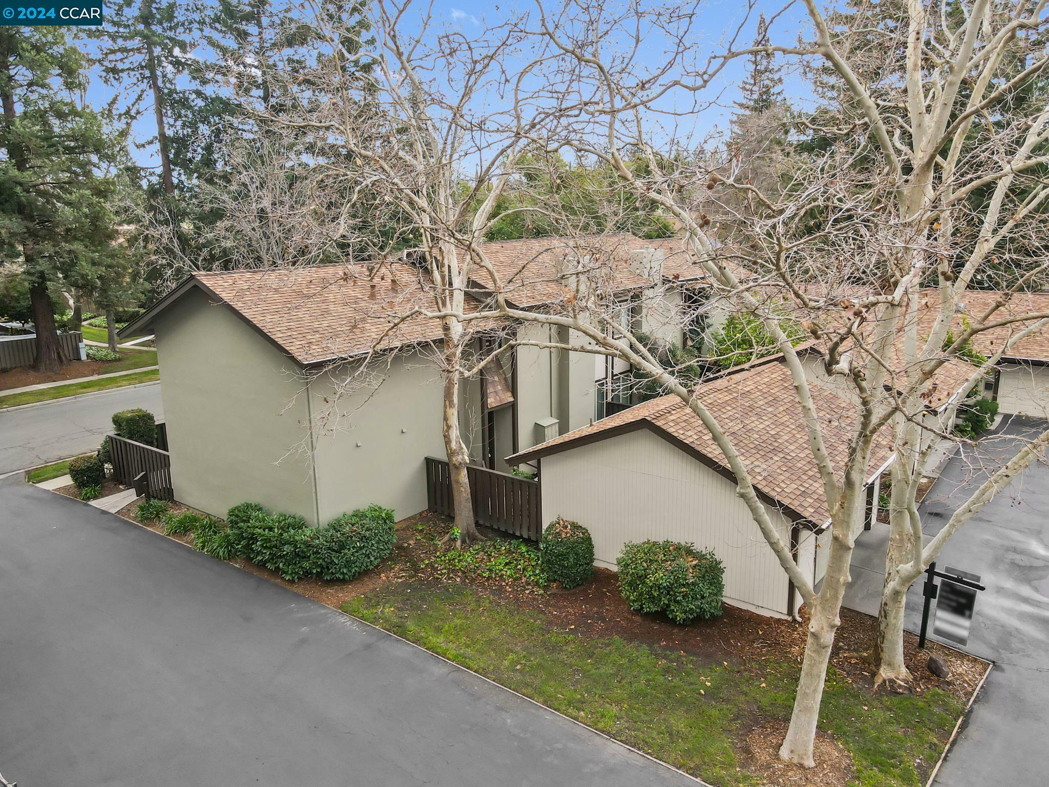 Property Photo:  1712 Countrywood Ct  CA 94598 