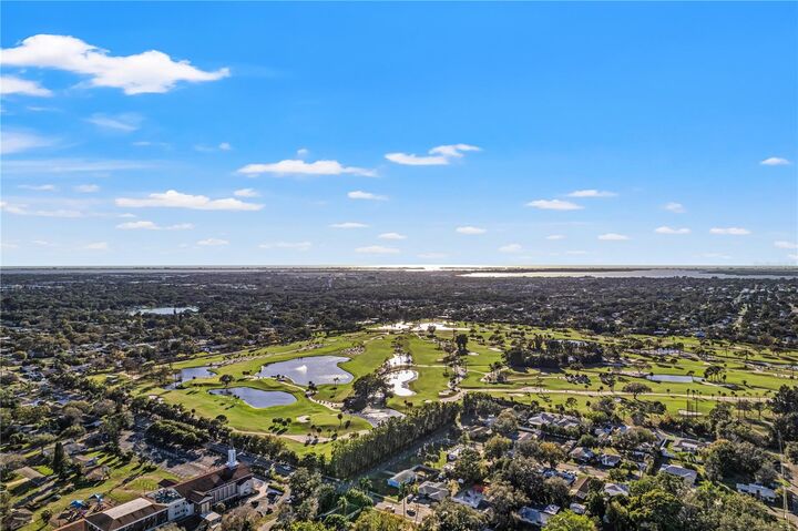 Property Photo: 4015 11th Avenue W FL 34205