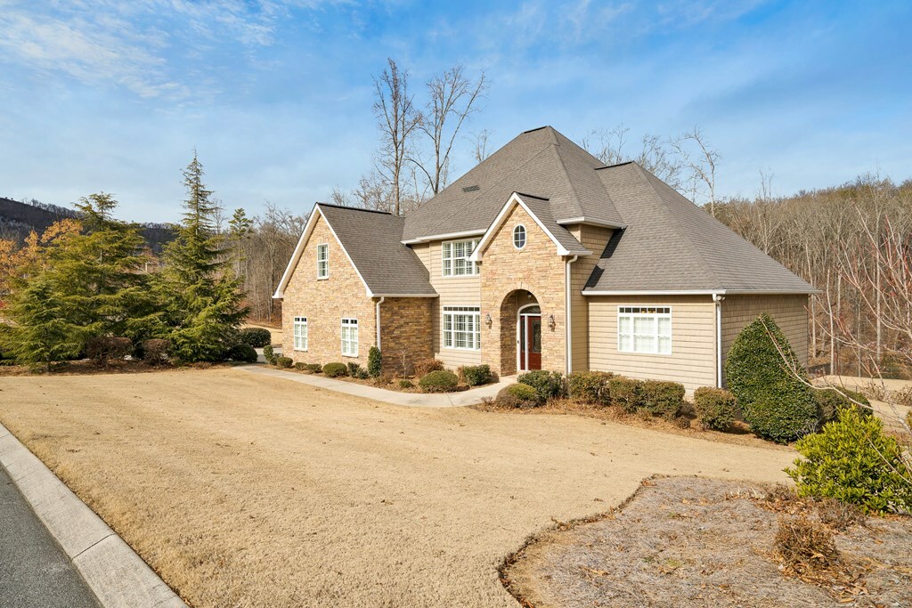 Property Photo:  1070 Estate Drive  GA 30721 