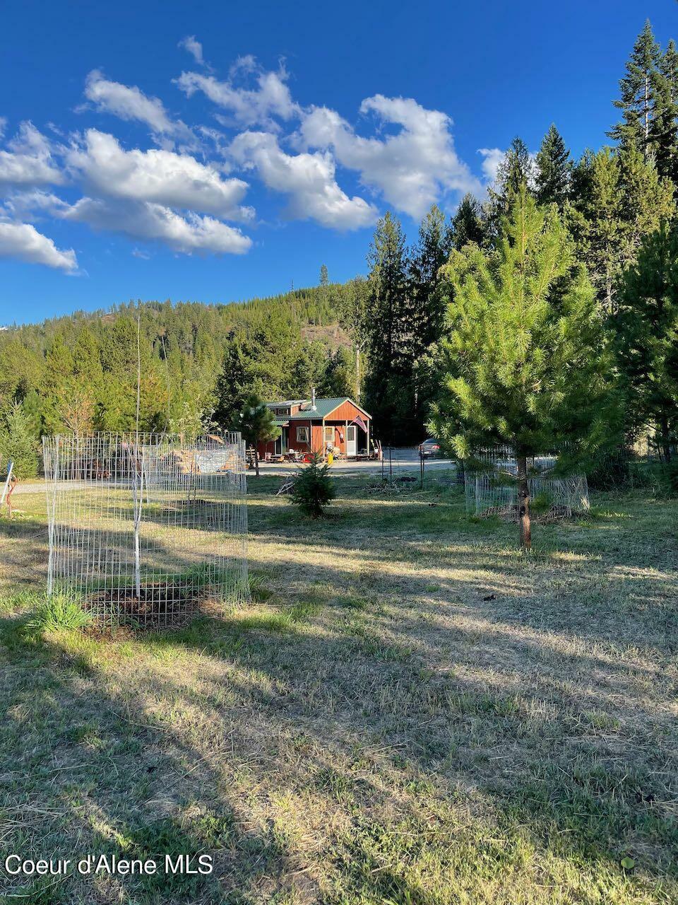 Property Photo:  125 Ferry Rd  ID 83860 