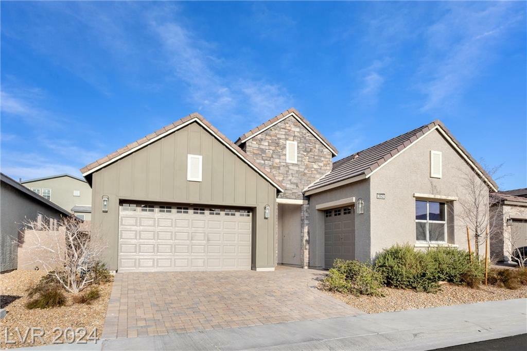 Property Photo:  2642 Summit Springs Street  NV 89044 