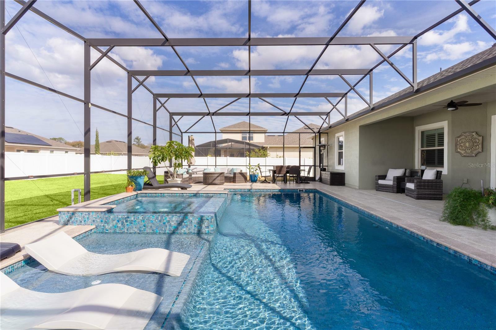 Property Photo:  305 Misty Haven Drive  FL 34736 