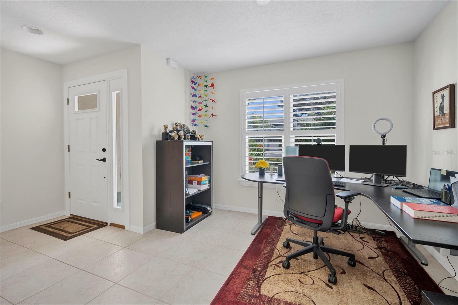 Property Photo:  726 Connemara Court  FL 34292 