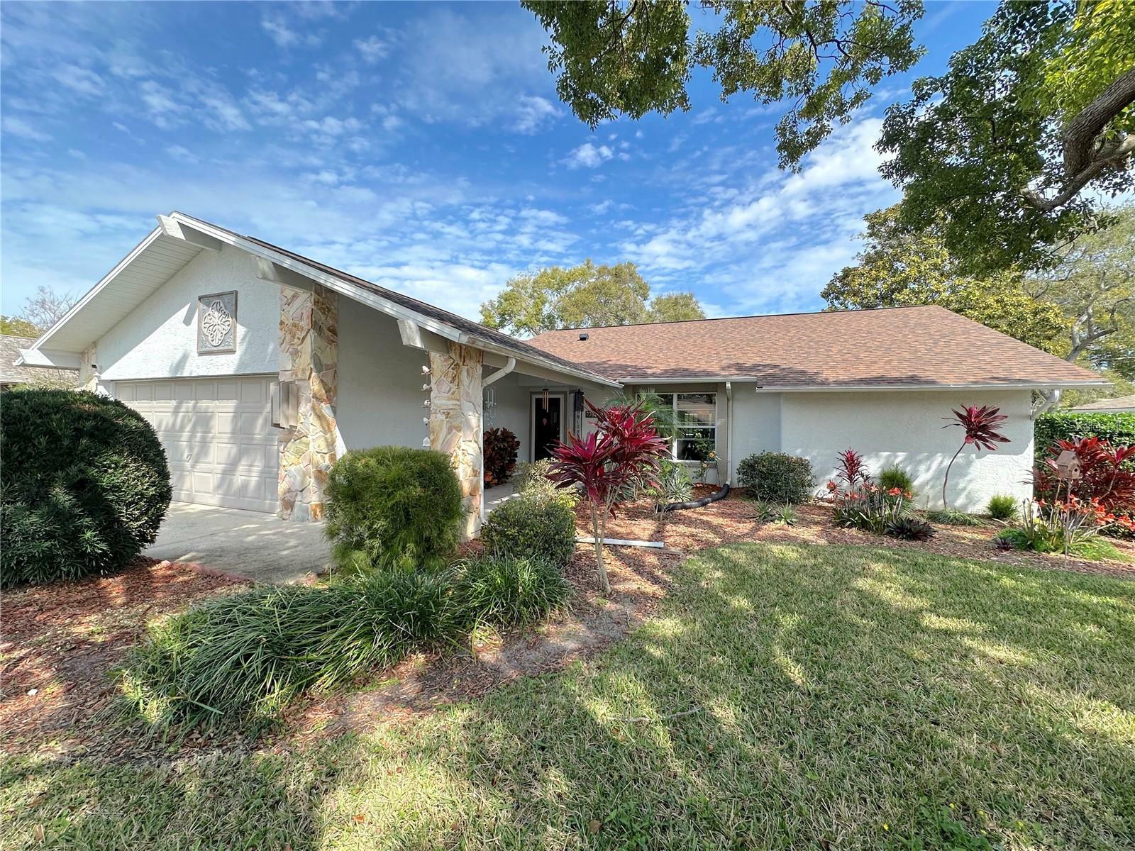 Property Photo:  7701 Sylvan Drive  FL 34667 