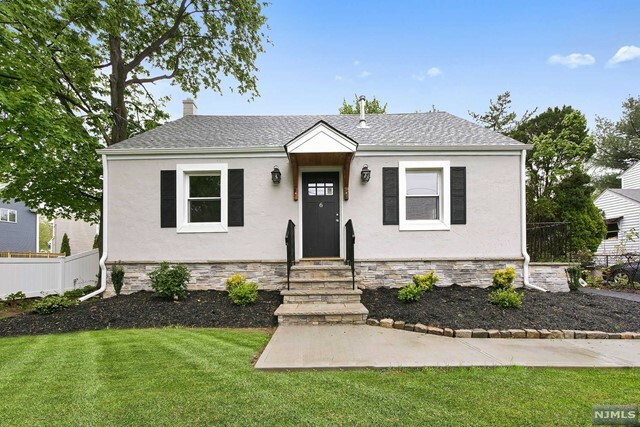 Property Photo: 6 Kinney Place NJ 07444