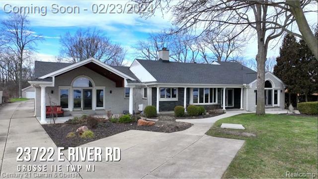 Property Photo:  23722 E River Road  MI 48138 