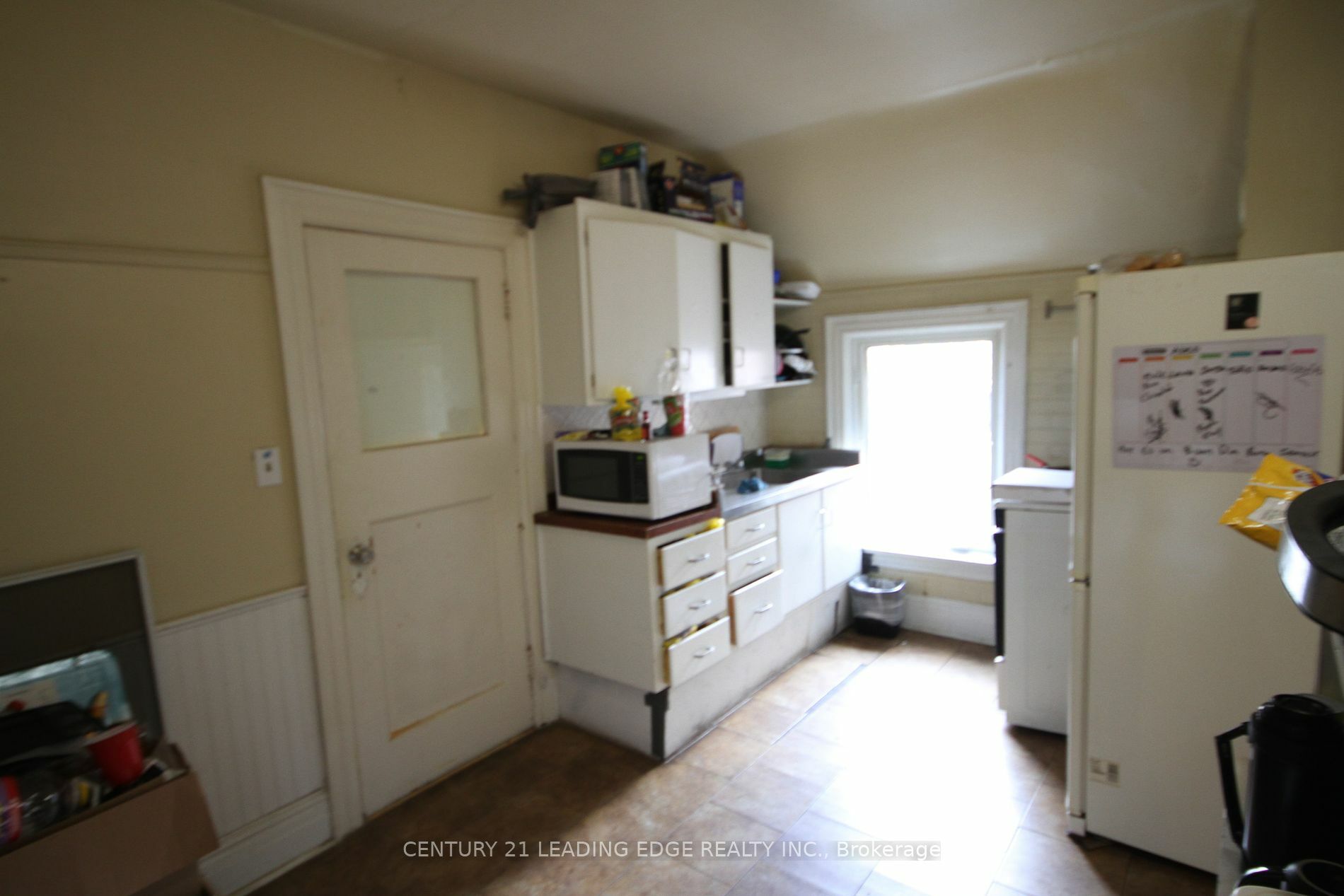 Property Photo:  225 Delaware Ave  ON M6H 2T4 