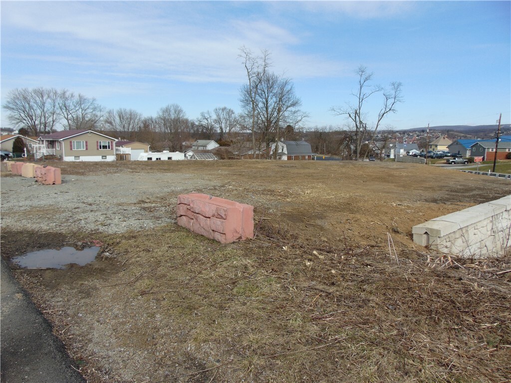 Property Photo:  623 S. 12th & 11th St  PA 15425 
