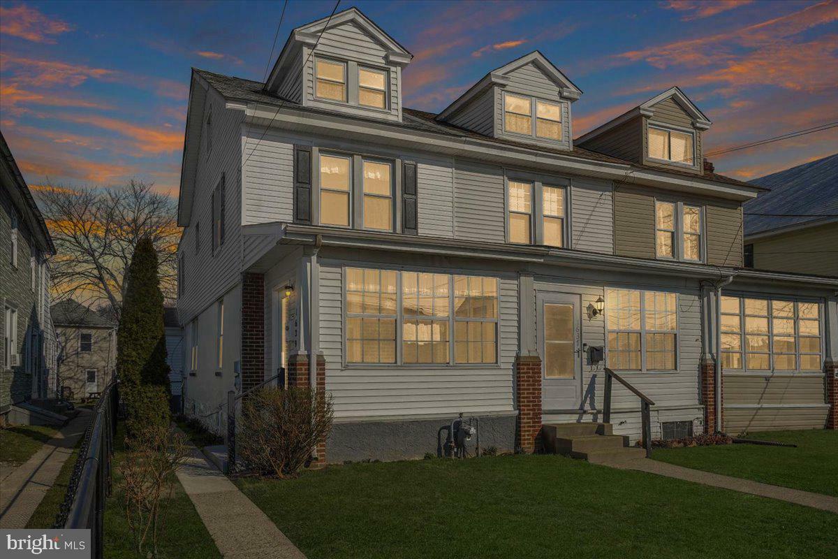 Property Photo: 1639 Ward Street PA 19061