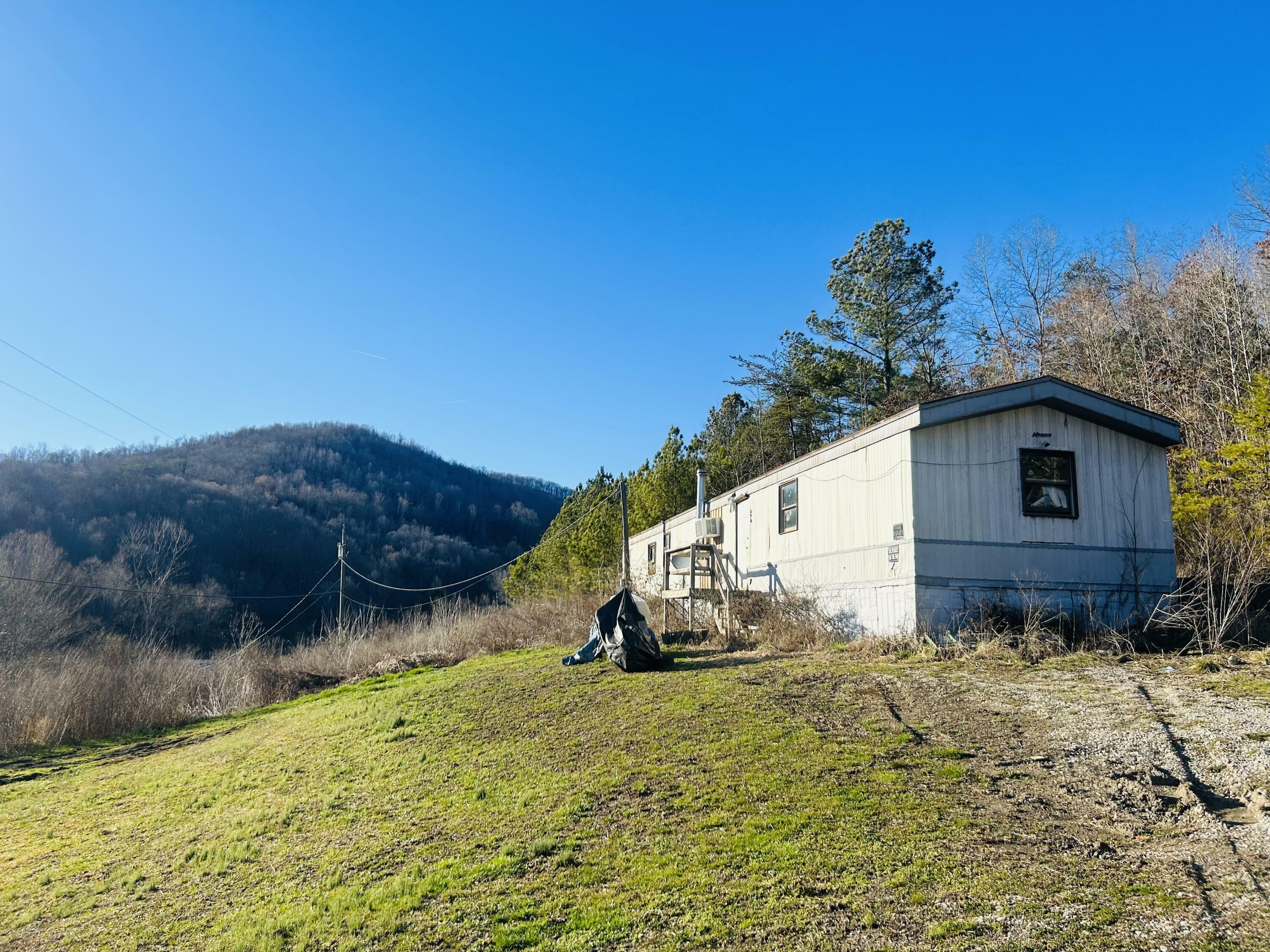 Property Photo:  578 Sawmill Hallow Road  KY 40769 