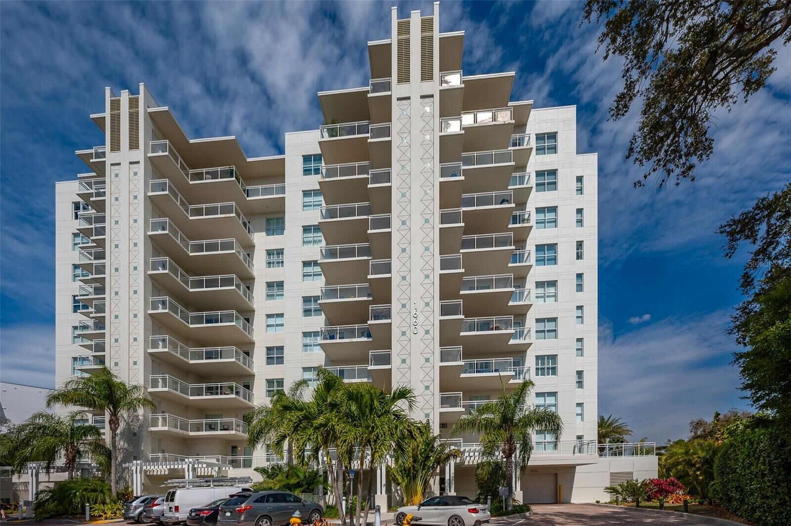 Property Photo: 1660 Summerhouse Lane 102 FL 34242