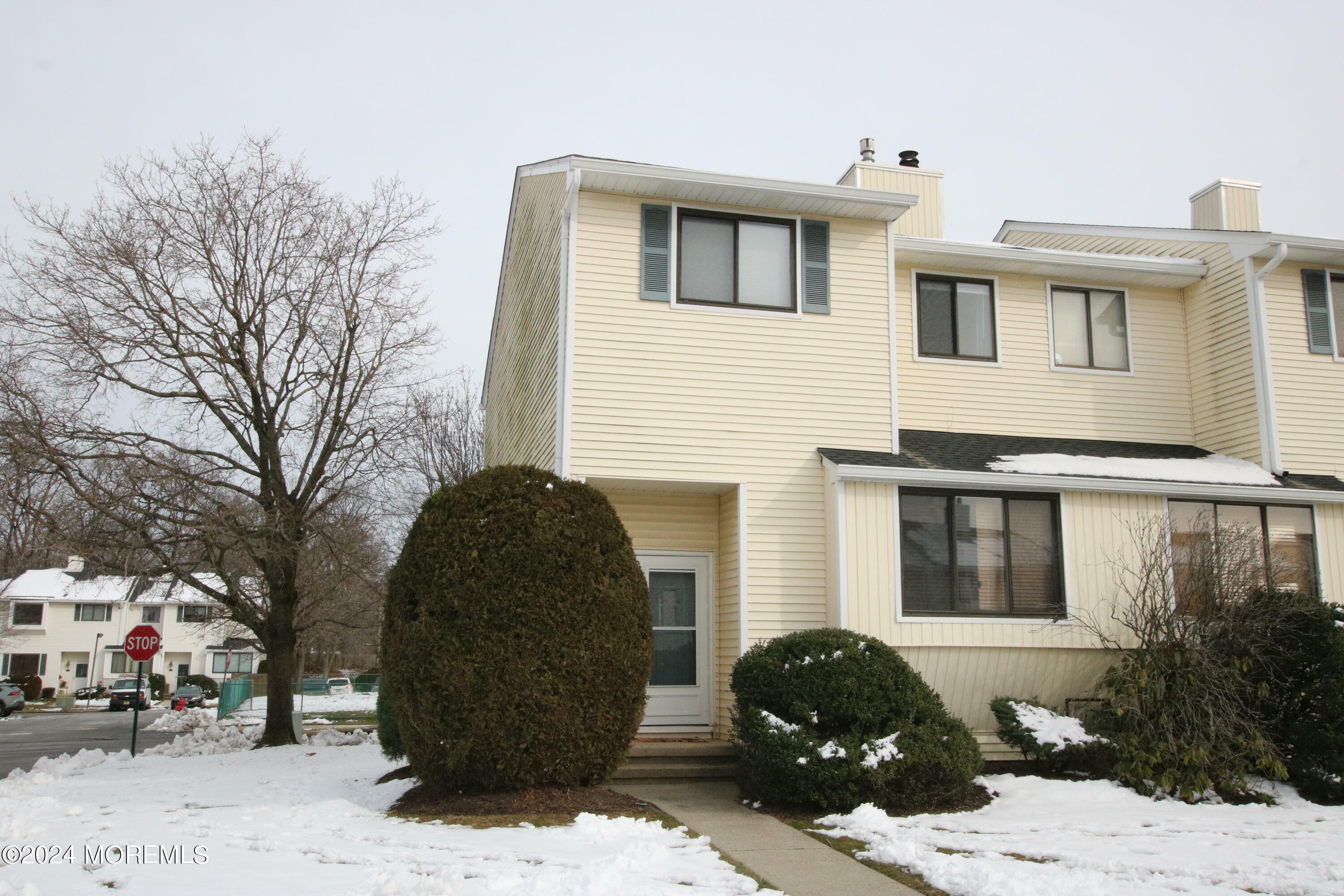 Property Photo:  311 Middlewood Road  NJ 07748 