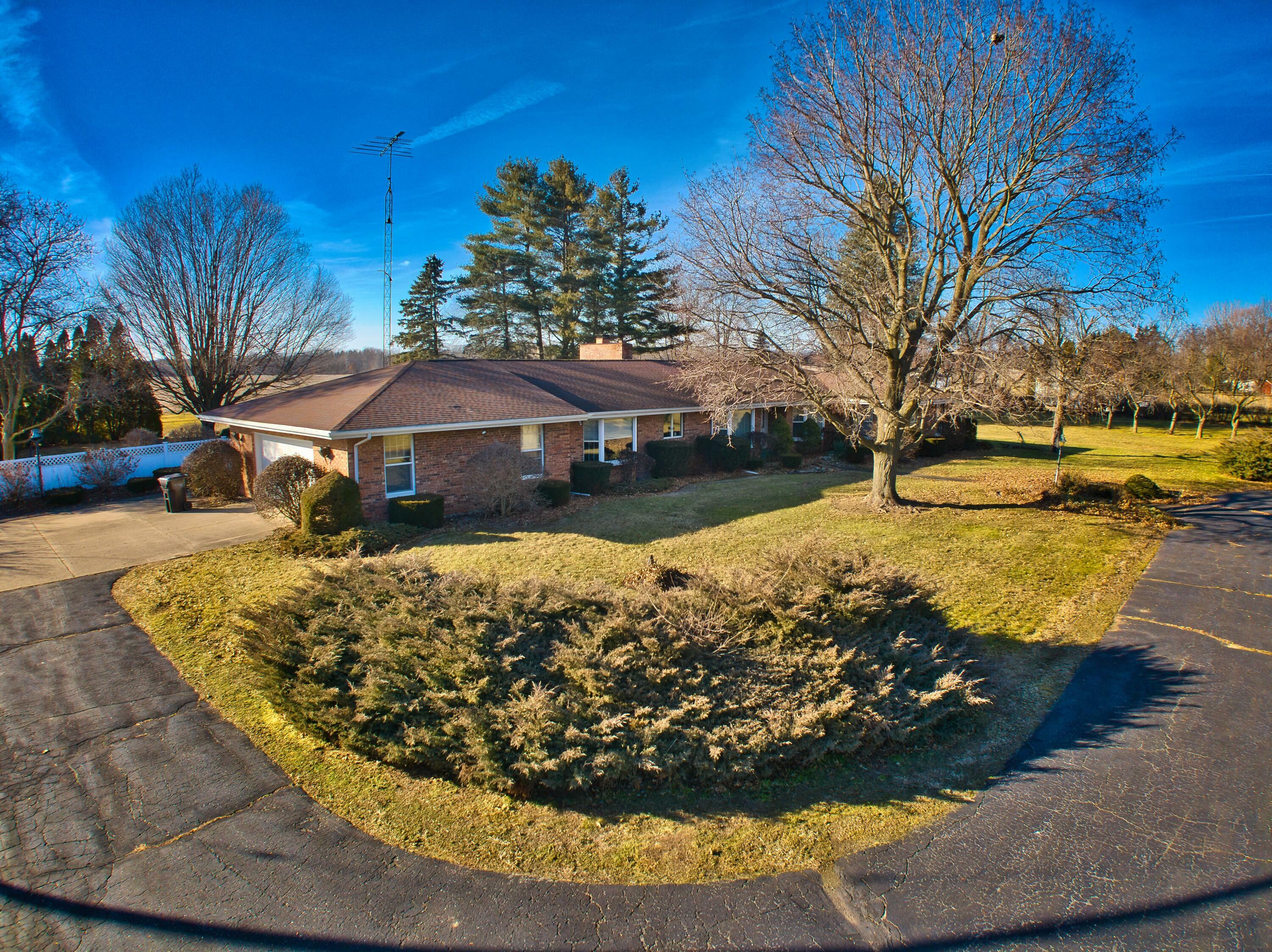 Property Photo: 1120 Marshall Road MI 49092