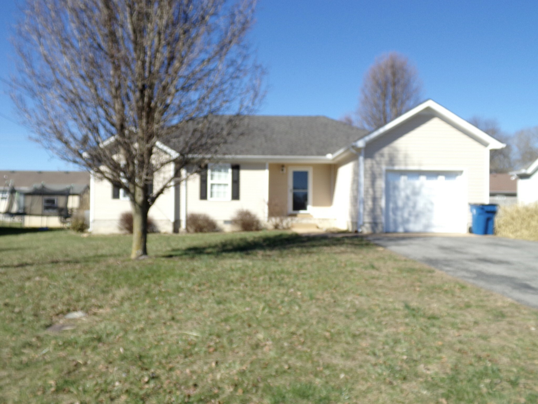112 Creek Chase Rd  Manchester TN 37355 photo
