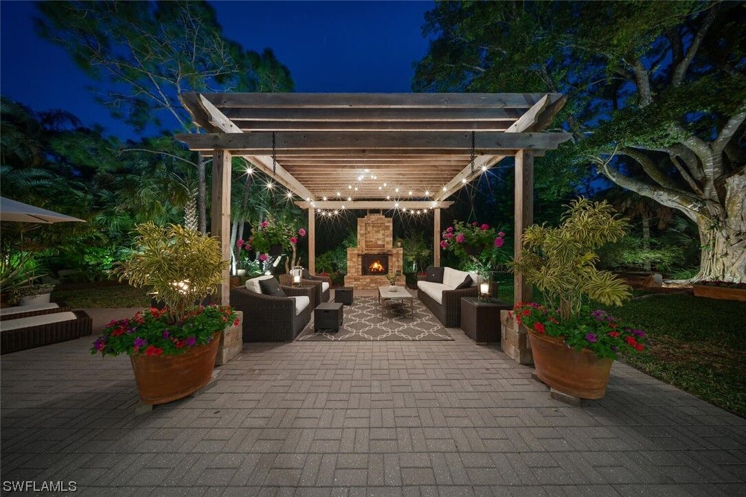 Property Photo:  28980 Seton Court  FL 34134 