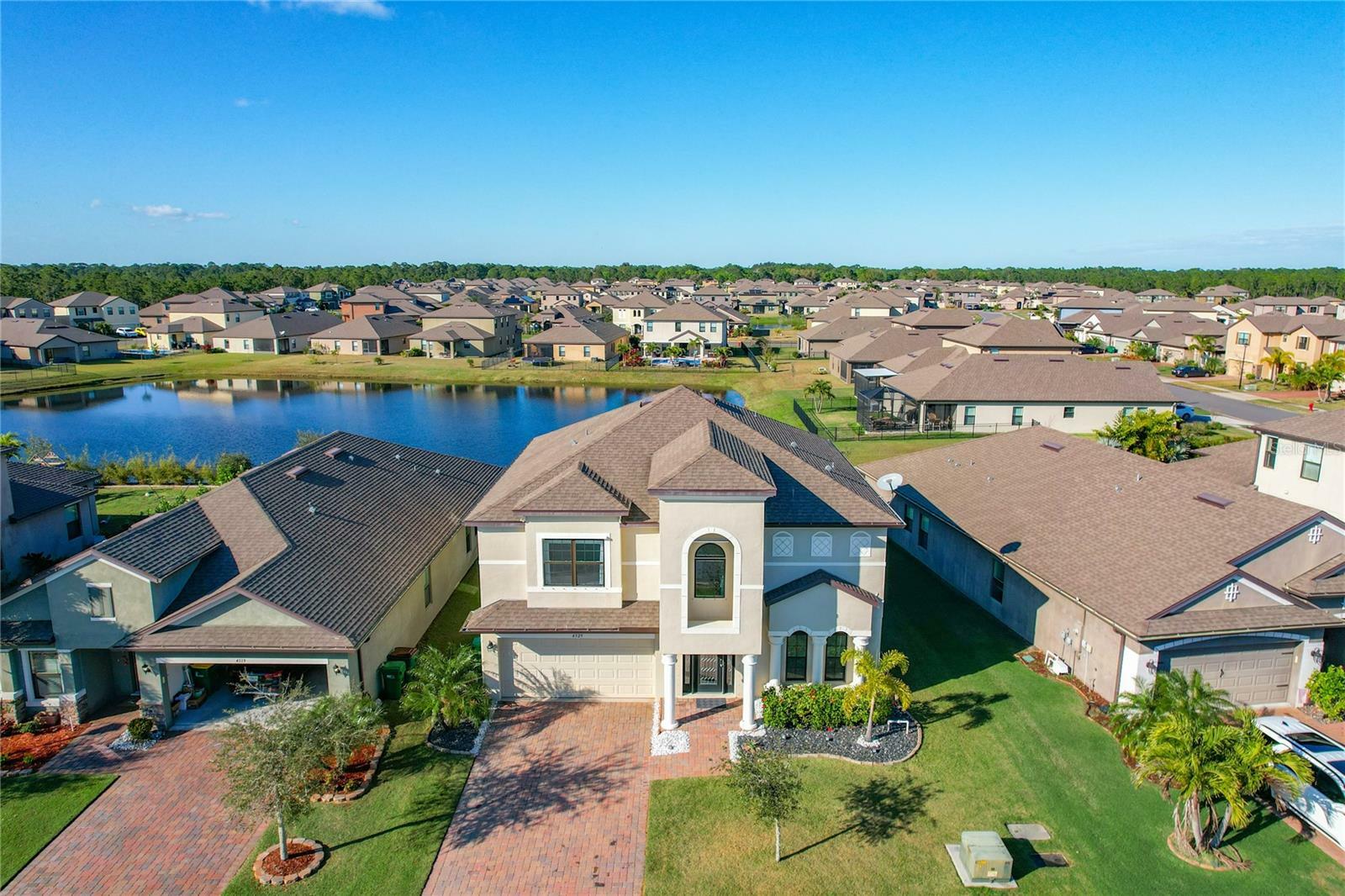 Property Photo:  4529 Alligator Flag Circle  FL 32904 