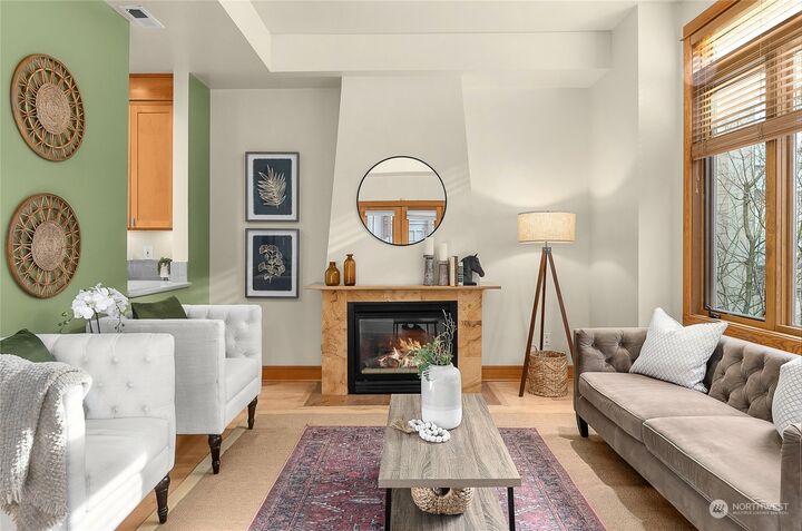 3824 Evanston Avenue N 9  Seattle WA 98103 photo