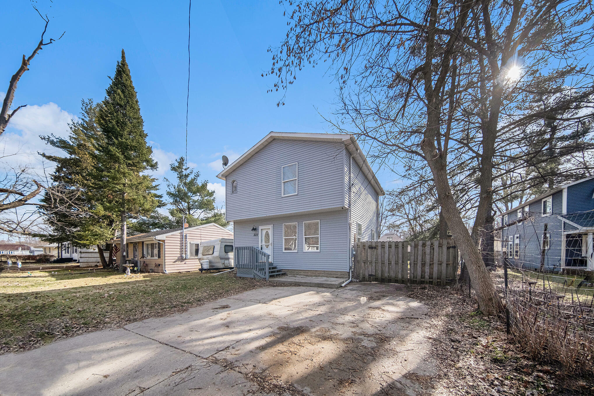 Property Photo:  337 Grand Street  MI 49254 