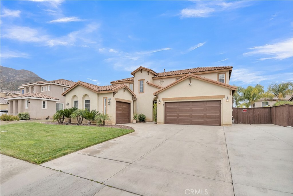 Property Photo:  32835 Fairmont Lane  CA 92530 