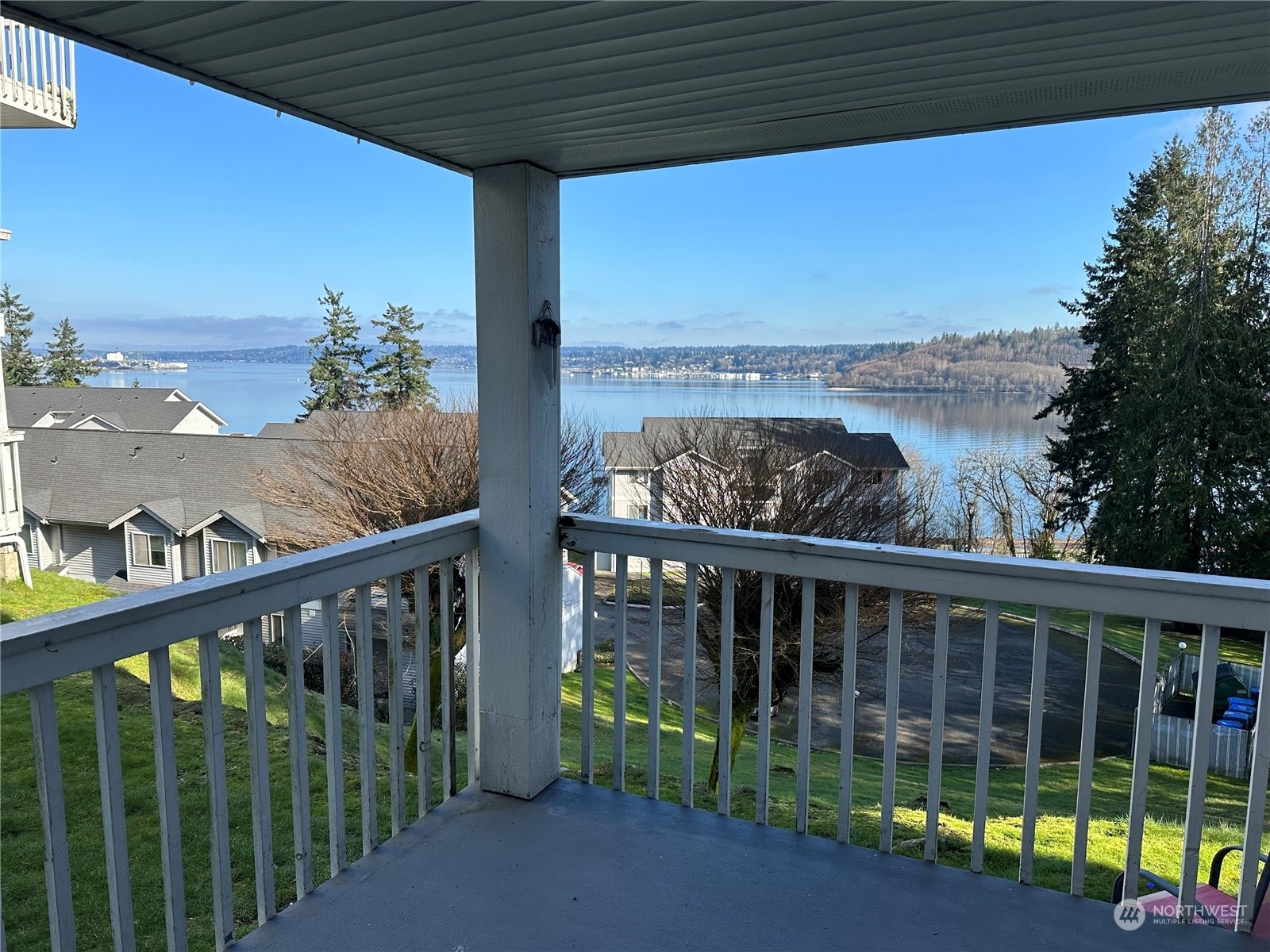 Property Photo: 2261 Skyline Lane W WA 98312