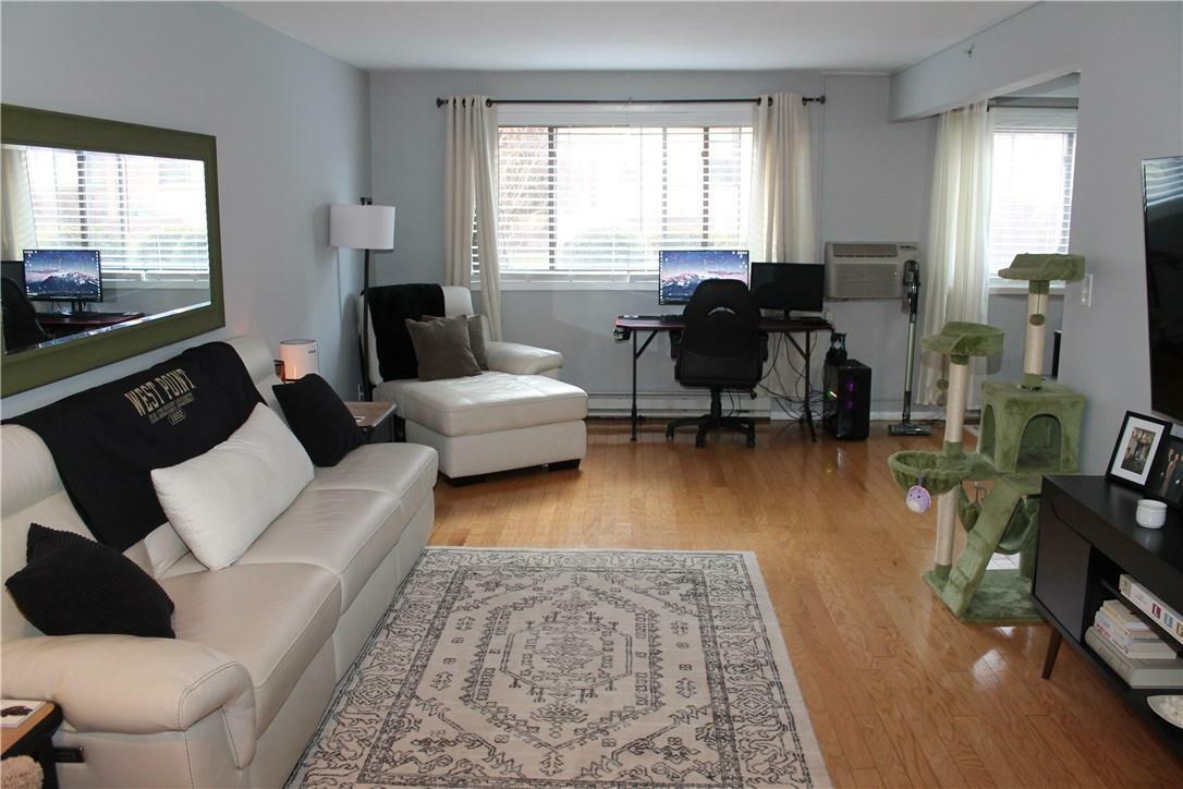 Property Photo: 10 Oakwood Terrace 115 NY 12553
