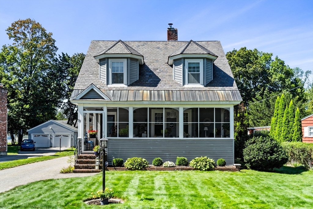 Property Photo:  52 Rivercliff Rd  MA 01852 