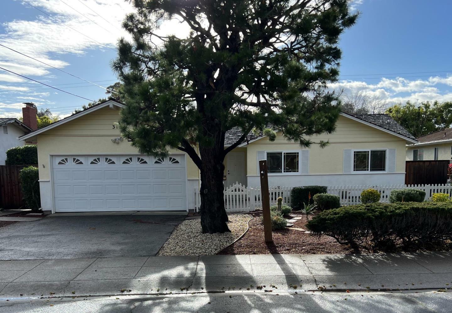 Property Photo:  317 West Meadow Drive  CA 94306 