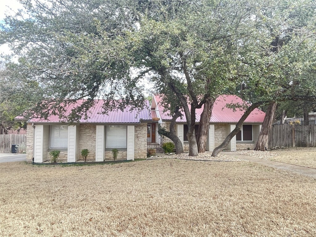 Property Photo:  901 Nola Ruth Boulevard  TX 76548 