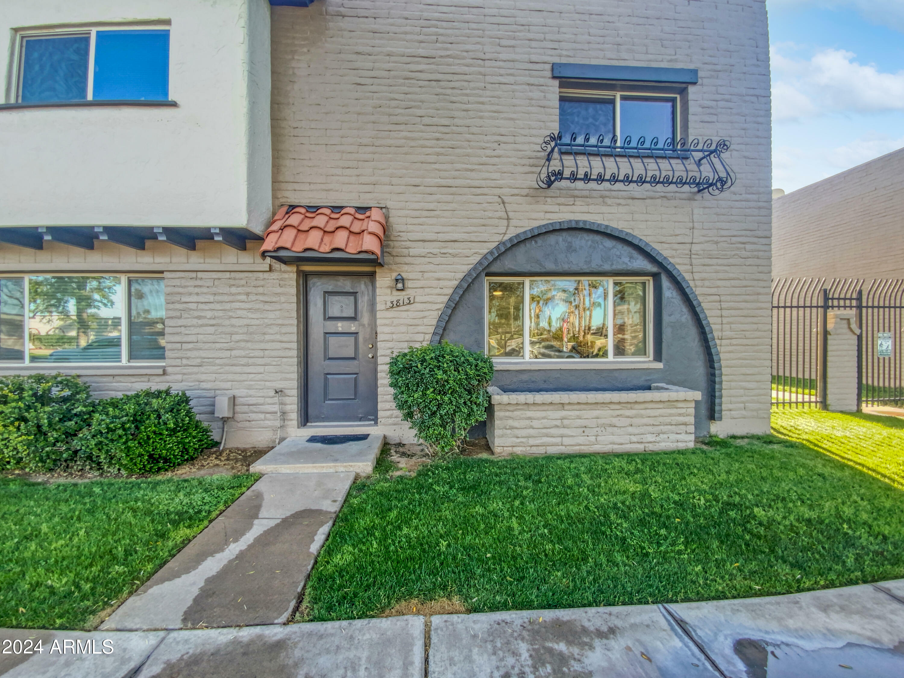 Property Photo: 3813 N 28th Street AZ 85016