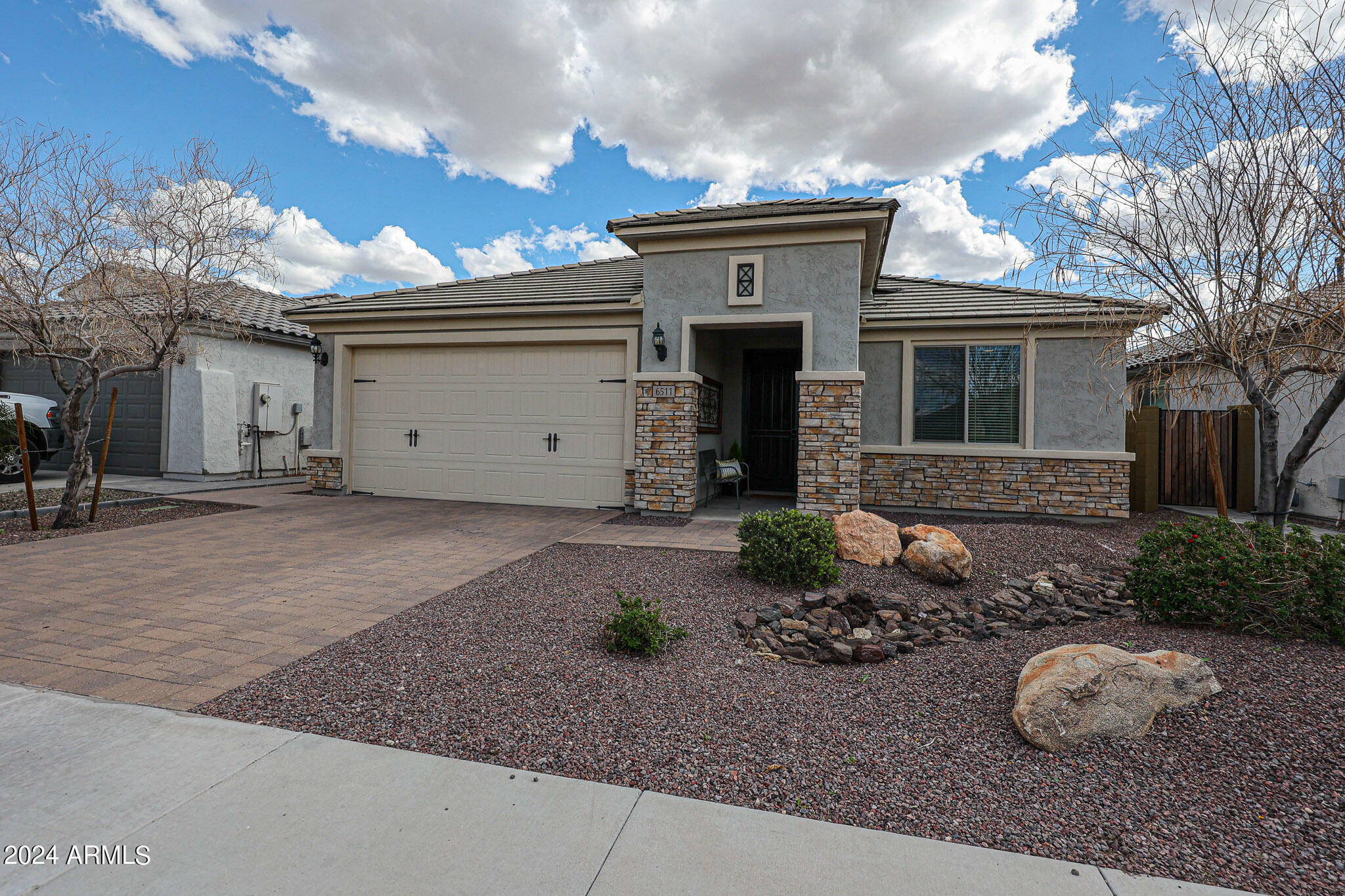 Property Photo:  6511 W Madre Del Oro Drive  AZ 85083 