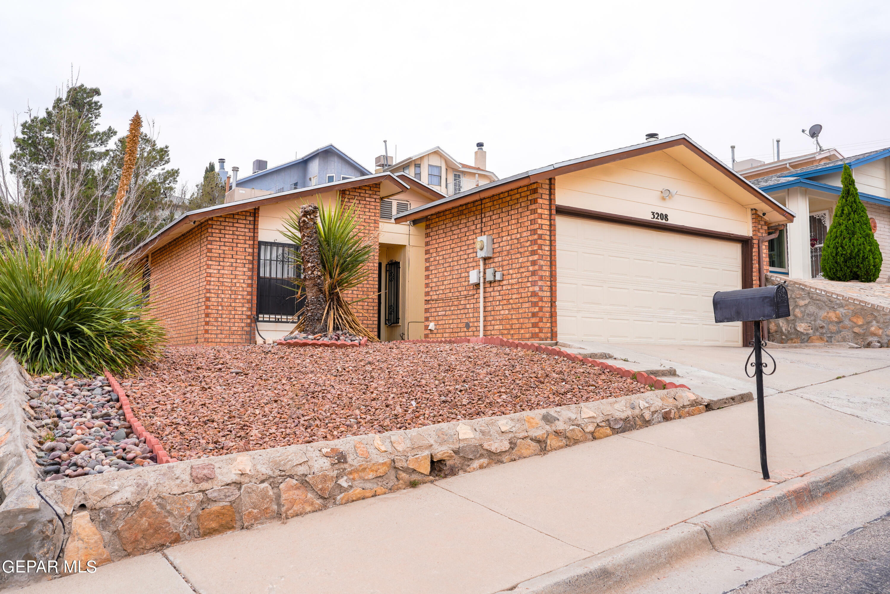 Property Photo: 3208 Mountain Ridge Drive TX 79904