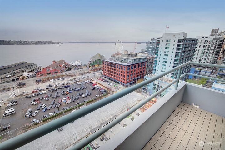 1107 1st Avenue 1105  Seattle WA 98101 photo