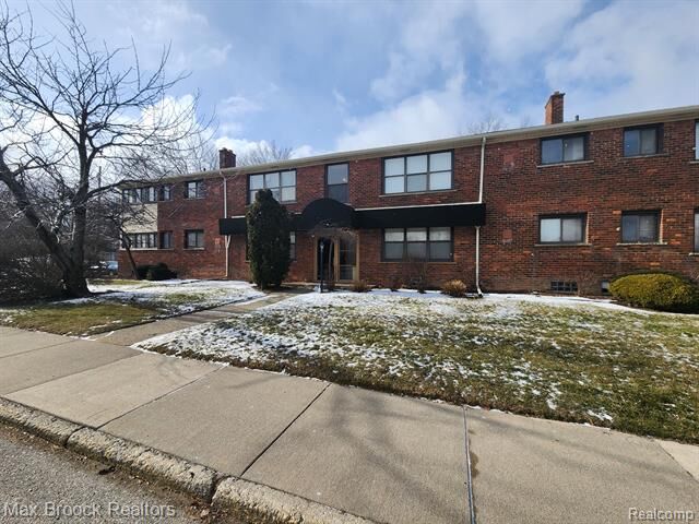 25707 Woodward Avenue 206  Royal Oak MI 48067 photo