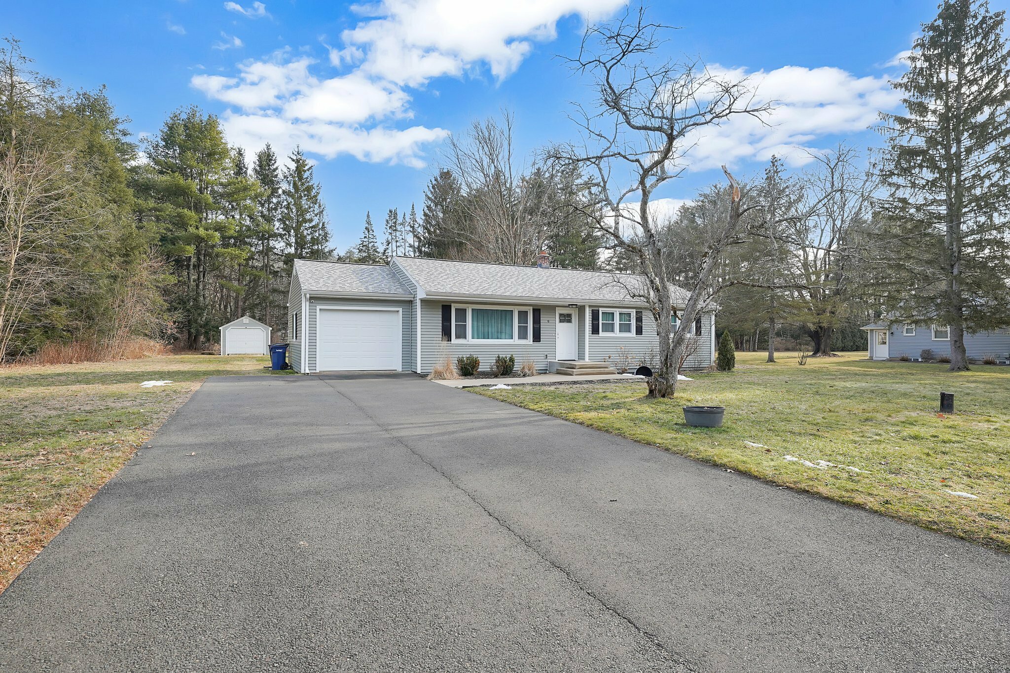 9 Elizabeth Street  Granby CT 06035 photo