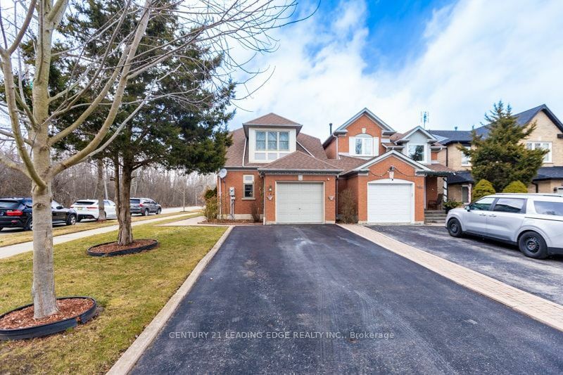 146 Thicket Cres  Pickering ON L1V 6S6 photo