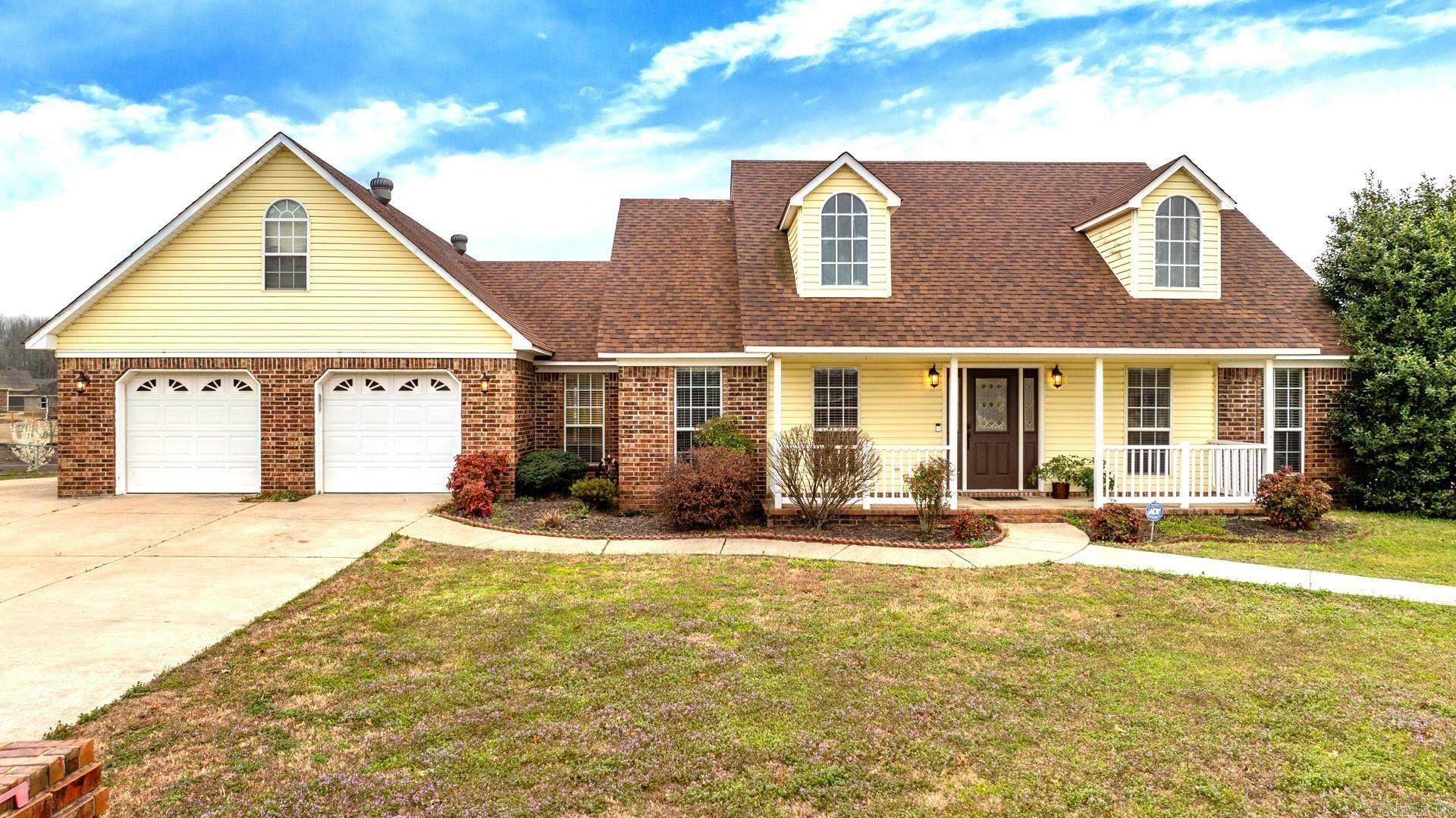 Property Photo:  27 Bruno Cove  AR 72034-7022 