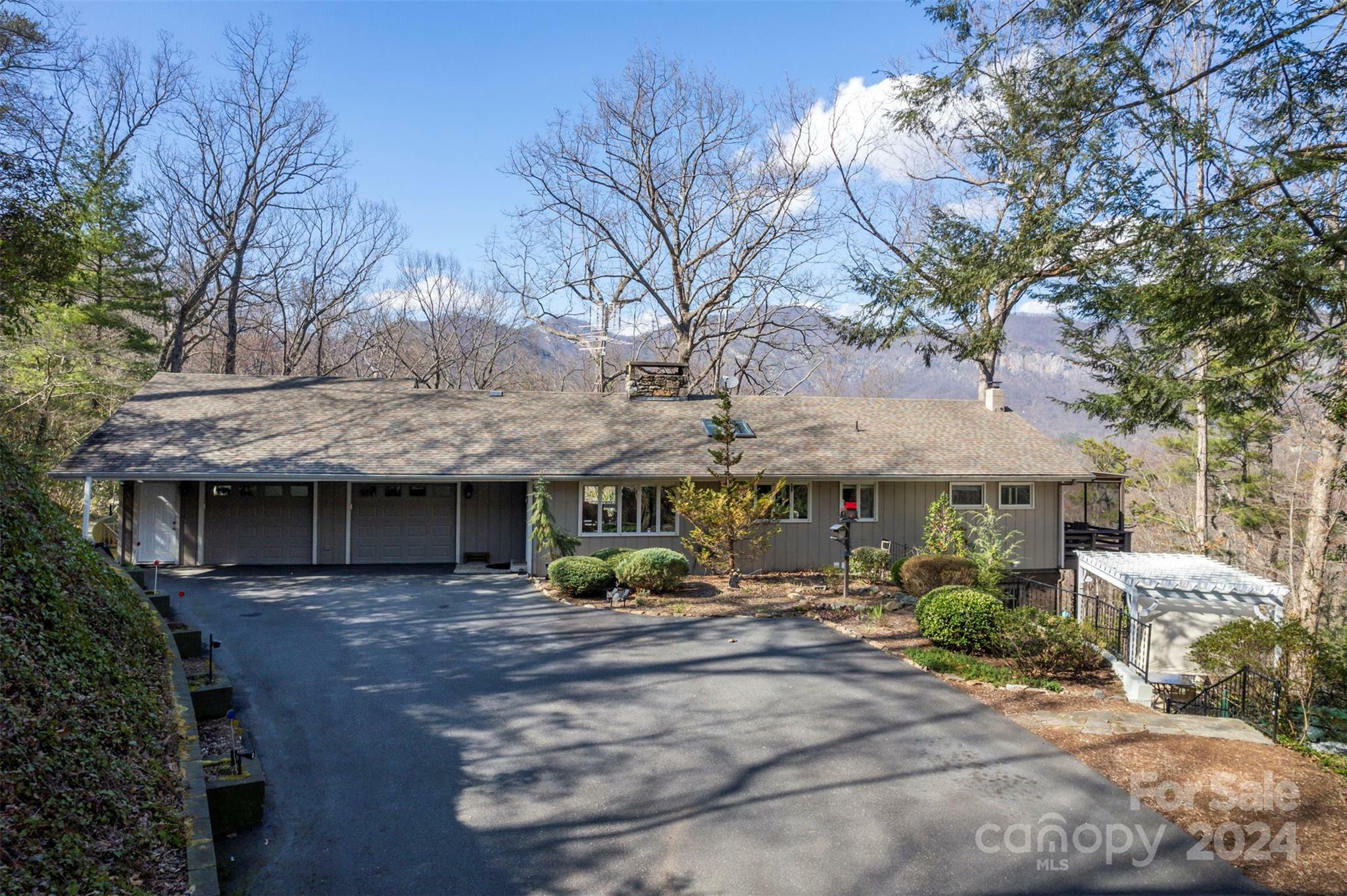 Property Photo:  128 Dogwood Lane  NC 28746 