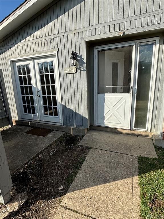 3542 Golden Meadows Court 544  Dayton OH 45404 photo