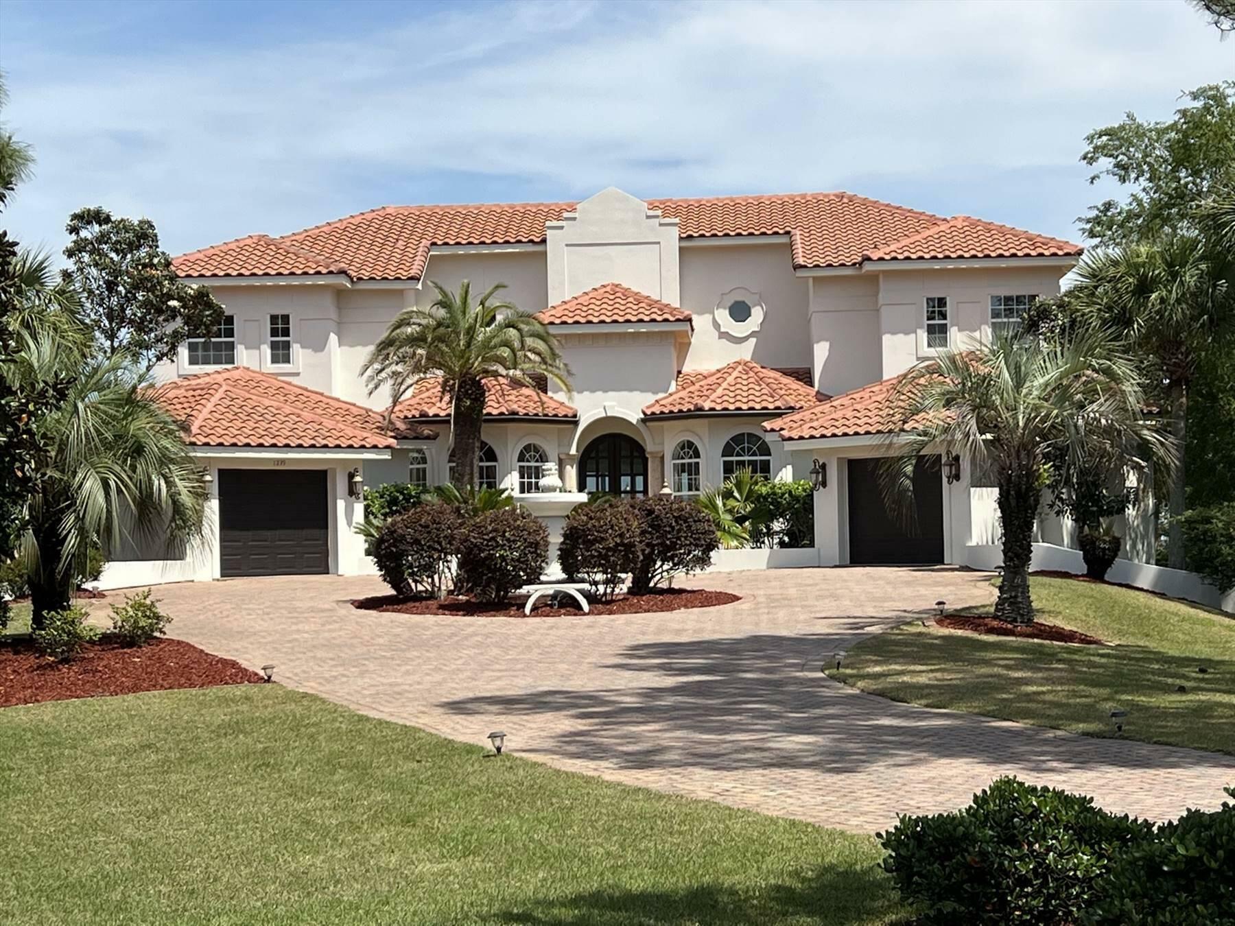 Property Photo:  1239 Driftwood Point Road  FL 32459 