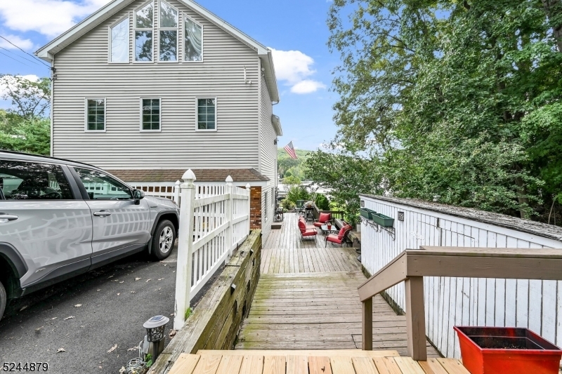 Property Photo:  377 Lake Shore Dr  NJ 07421 