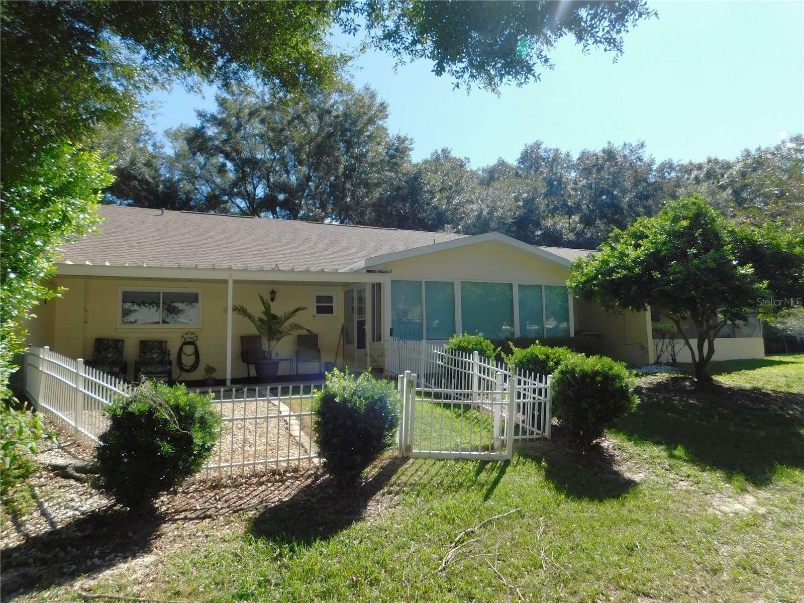 Property Photo:  9200 SW 83rd Court D  FL 34481 