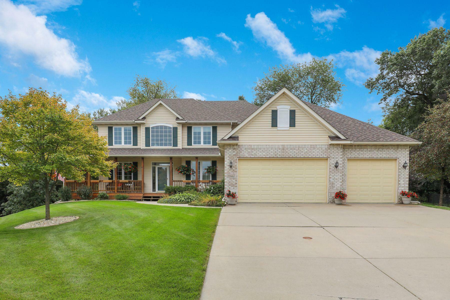 Property Photo: 9566 176th Court W MN 55044