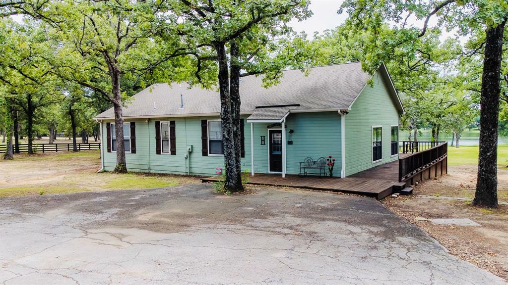 Property Photo:  9501 Oakwood Road  TX 75474 