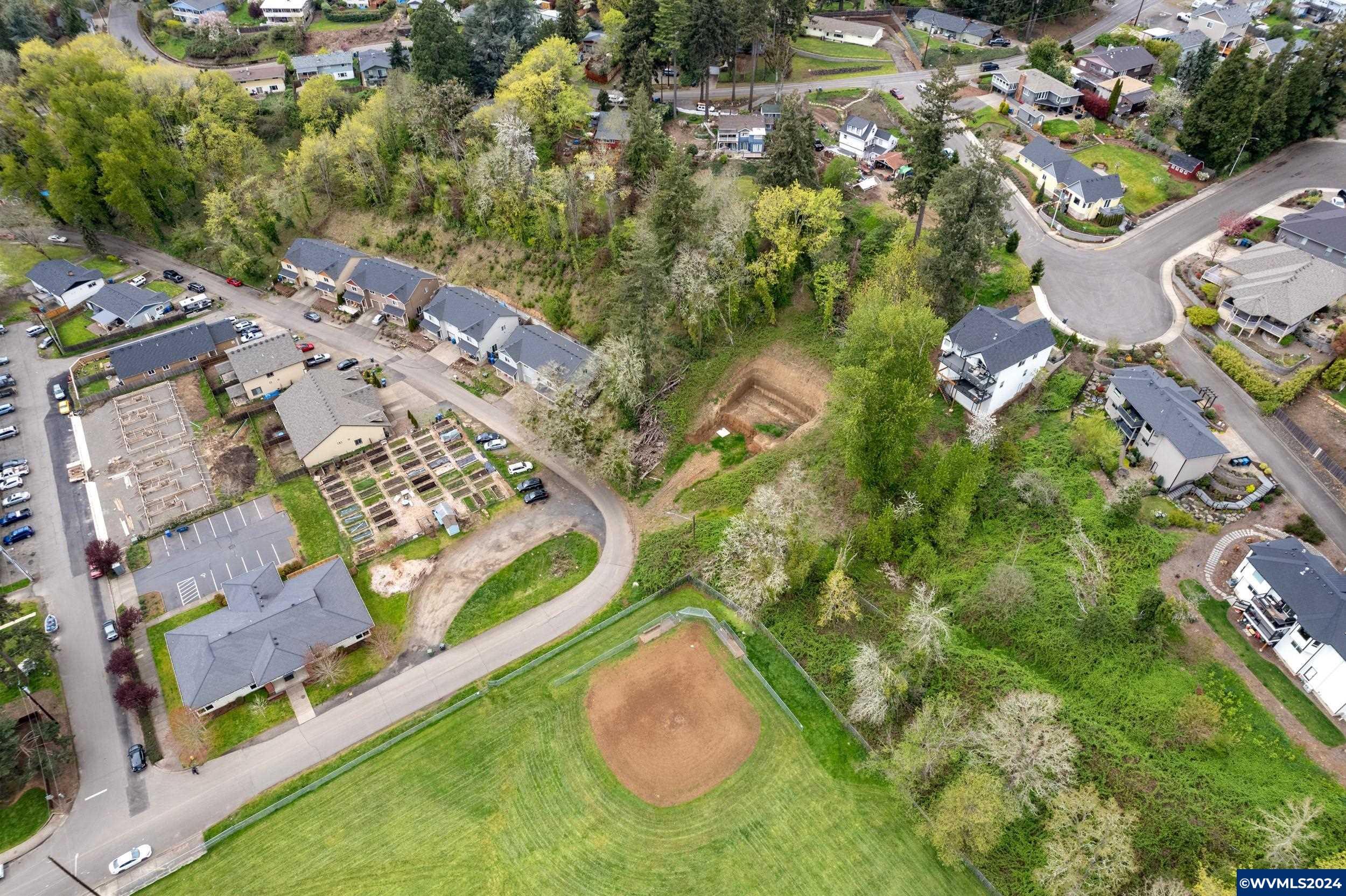 Property Photo: 1199 Arthur Wy NW OR 97304