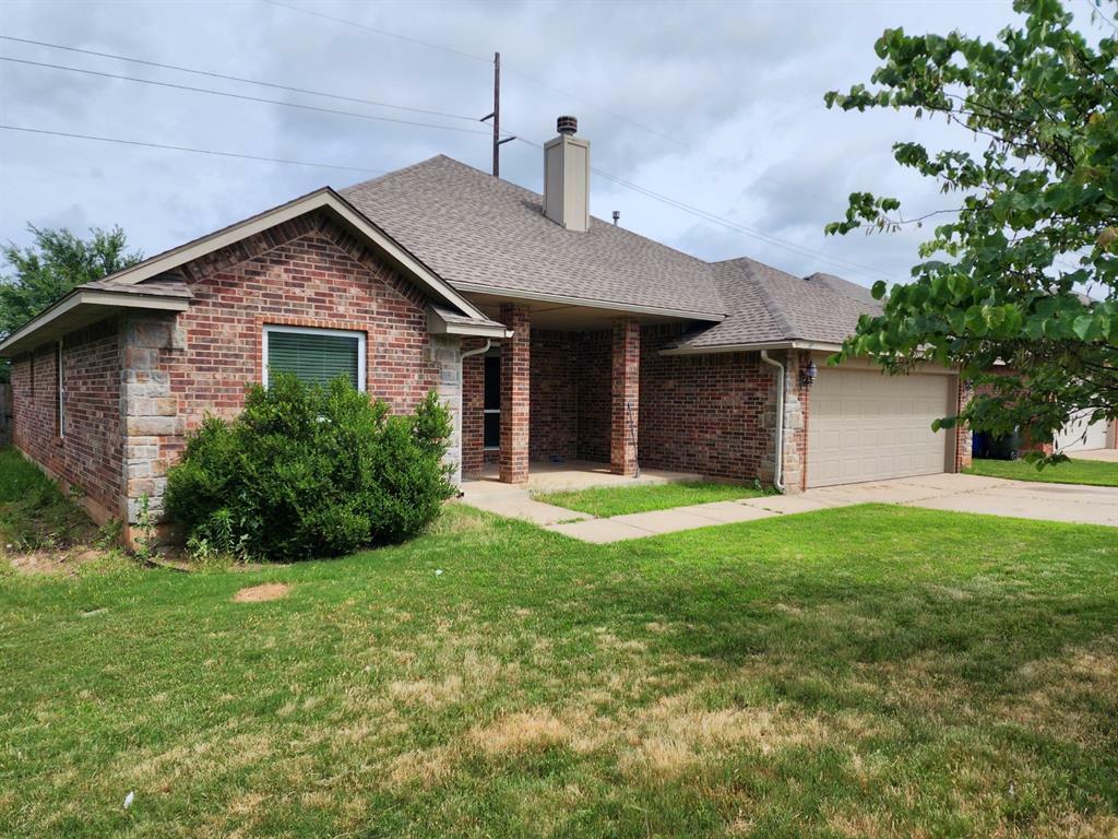 Property Photo:  2109 Central Parkway  OK 73071 