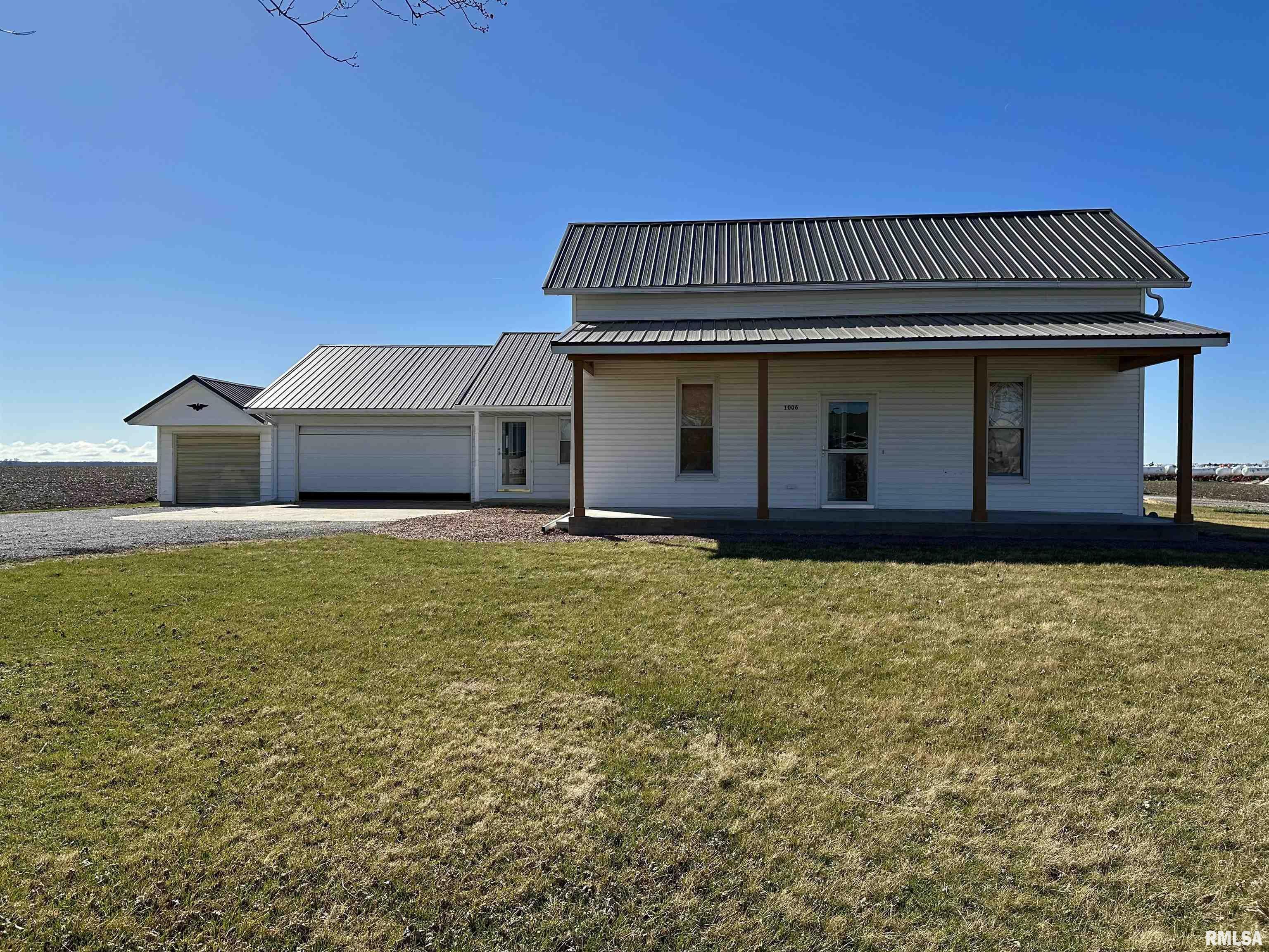 Property Photo:  1006 Prairie Mills Road  IL 62339 