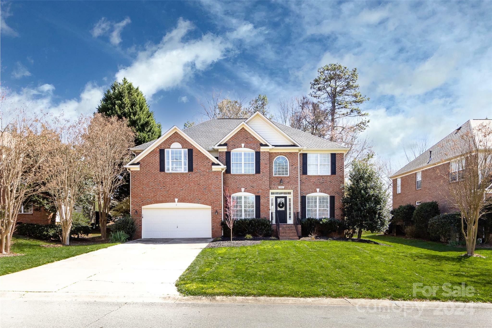 15822 Woodcote Drive  Huntersville NC 28078 photo